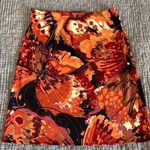 Beautiful autumn knee-length skirt.